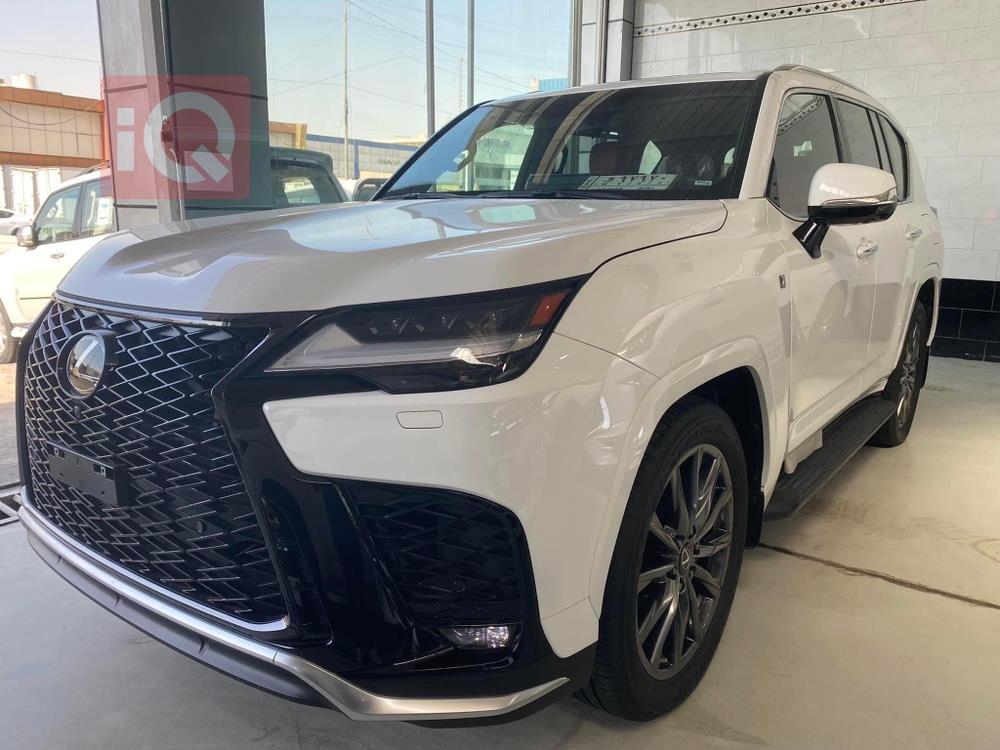 Lexus LX